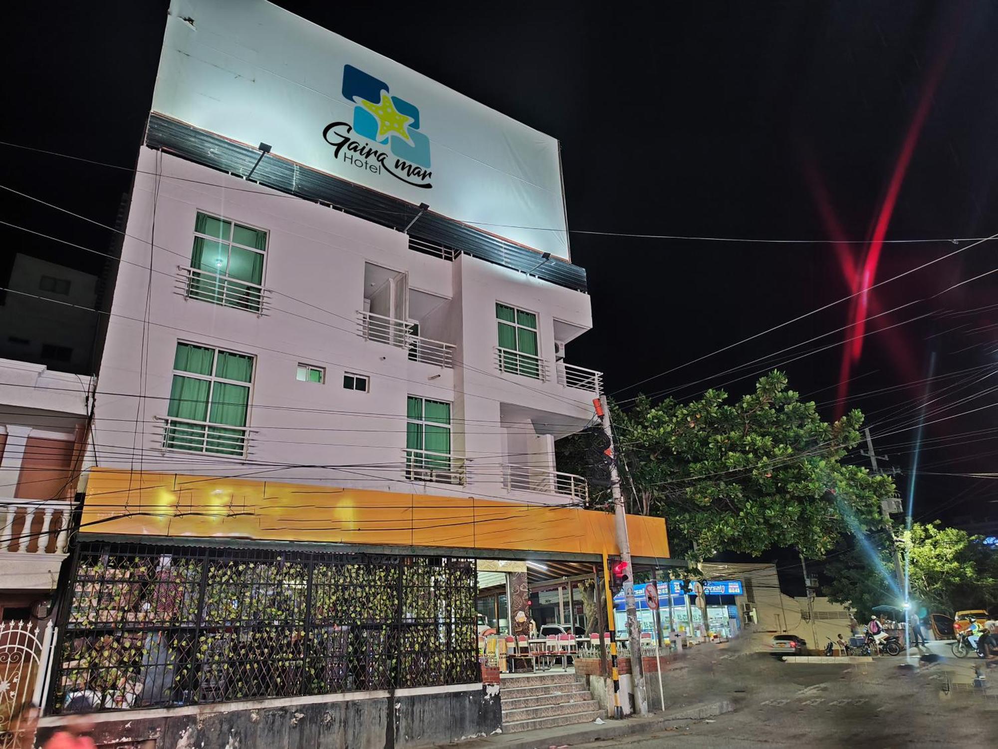 Hotel Gaira Mar Санта Марта Екстериор снимка