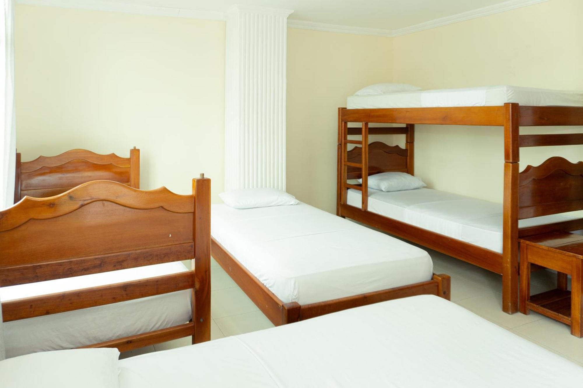 Hotel Gaira Mar Санта Марта Екстериор снимка