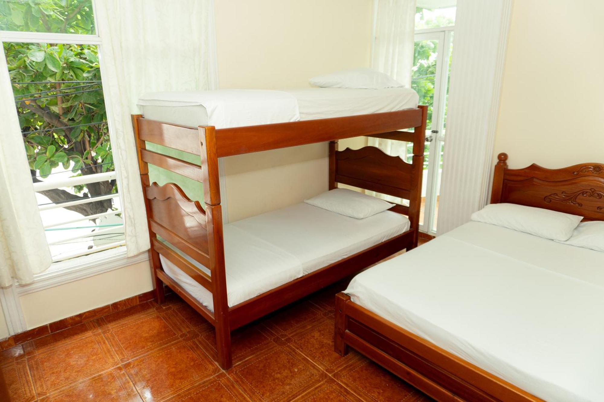 Hotel Gaira Mar Санта Марта Екстериор снимка